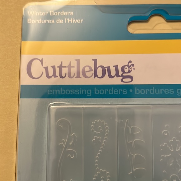 Cuttlebug embossing boarders - Picture 2 of 5